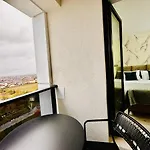 Lägenhet Rentforcomfort Sky Garden Studio