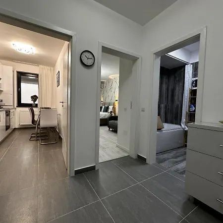 شقة Rentforcomfort Sky Garden Studio بوخارست
