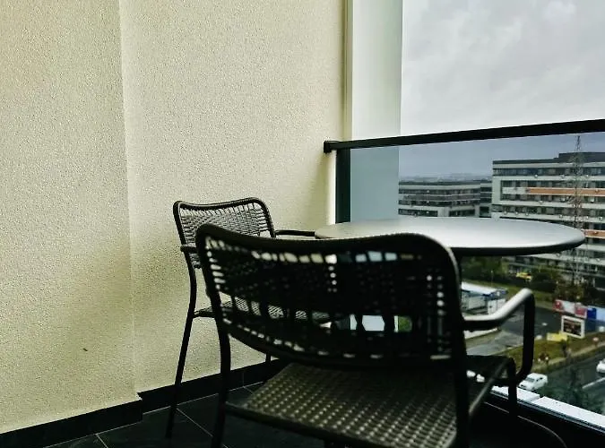 Rentforcomfort Sky Garden Studio Apartamento Bucareste