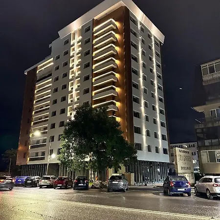 Apartment Rentforcomfort Sky Garden Studio